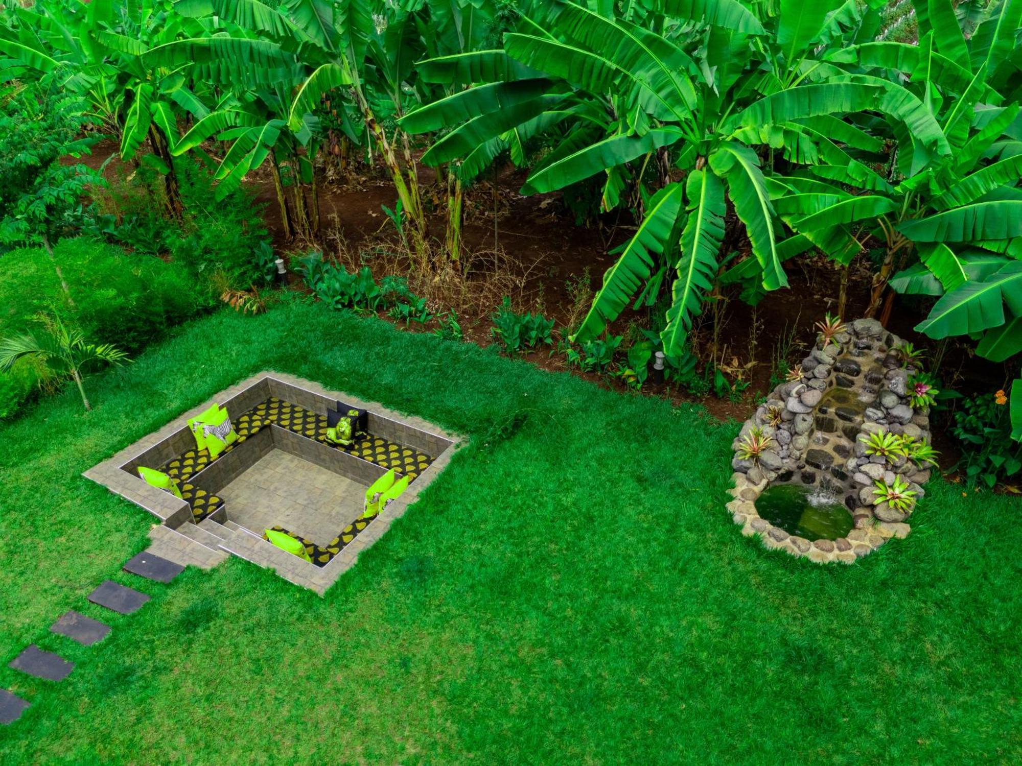 Shose Farmhouse Chalets & Campsite Moshi Luaran gambar