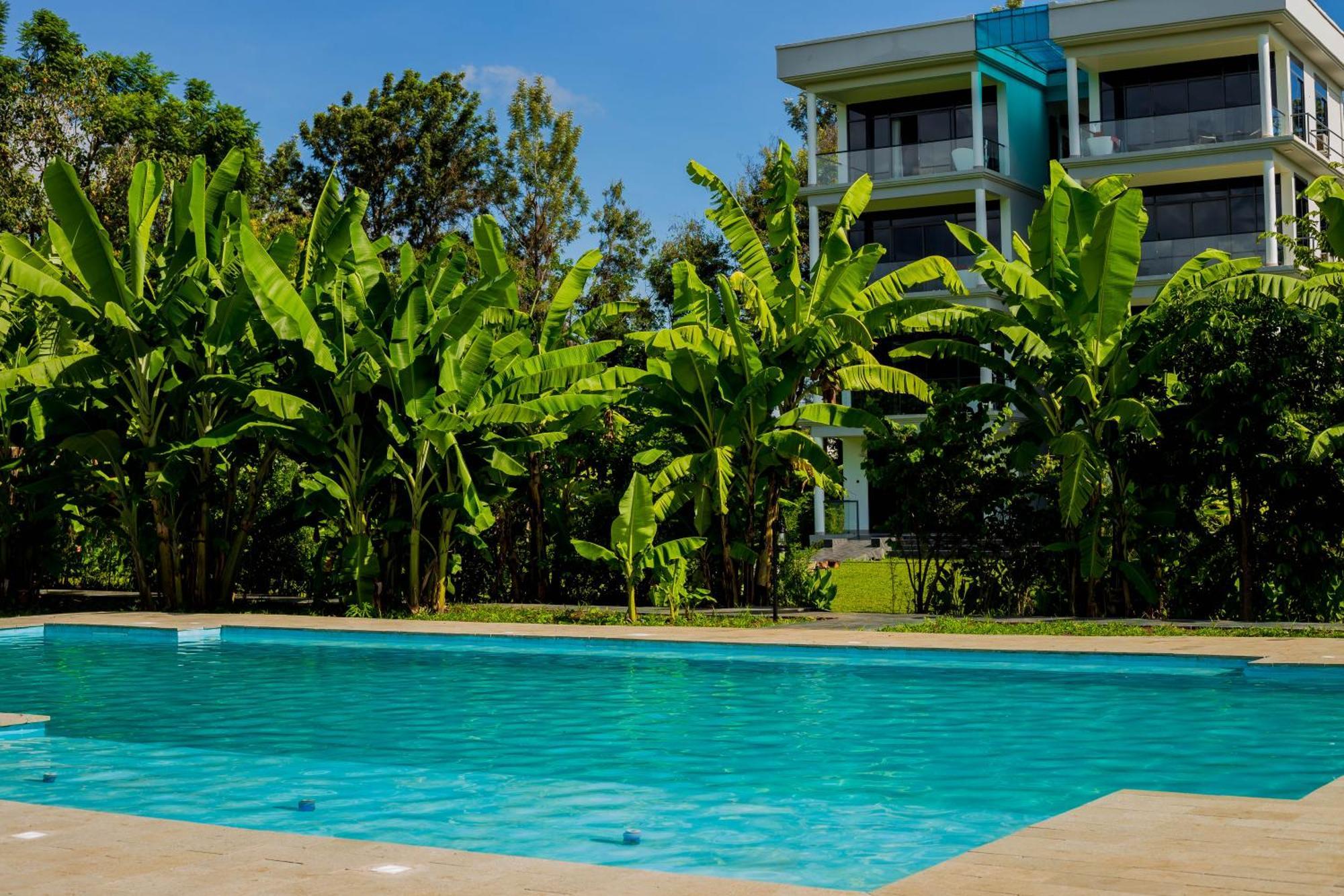 Shose Farmhouse Chalets & Campsite Moshi Luaran gambar